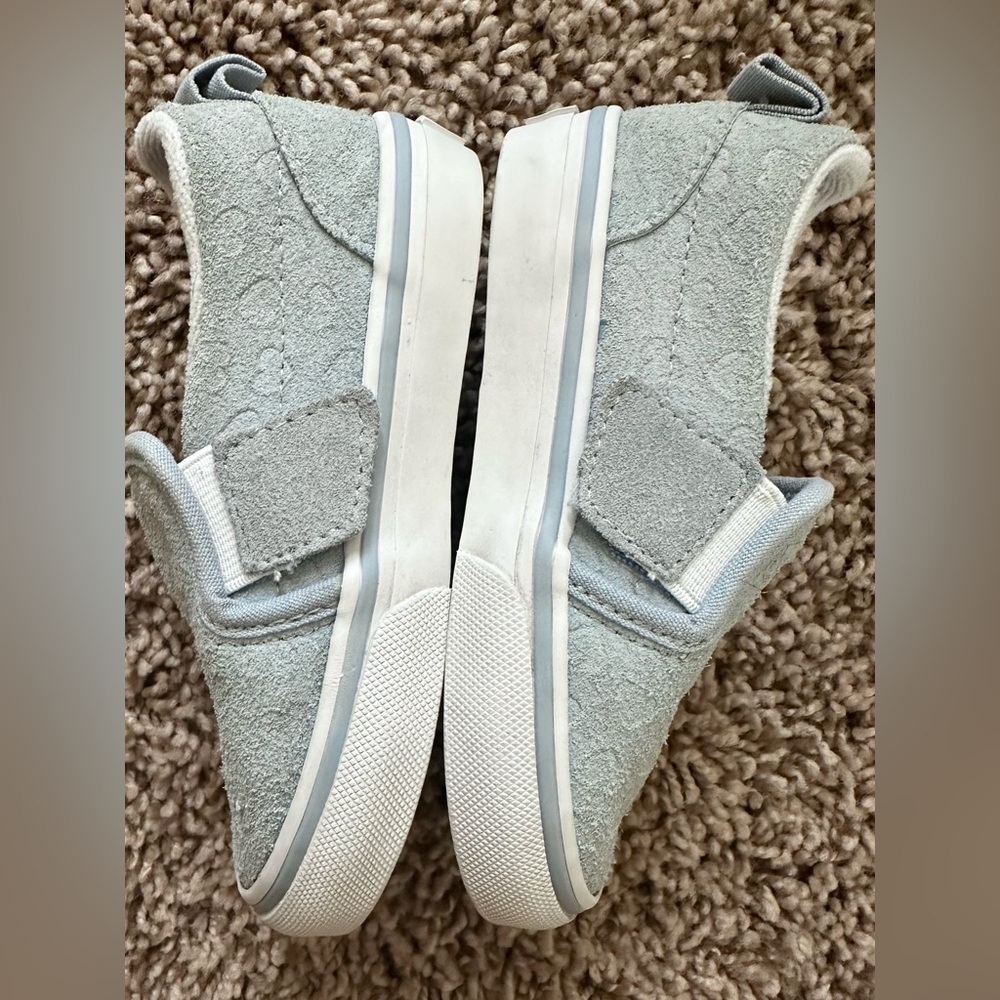 Vans Toddler Slip-On Sneakers, Light Blue Suede, Size 7 - Picture 5 of 8